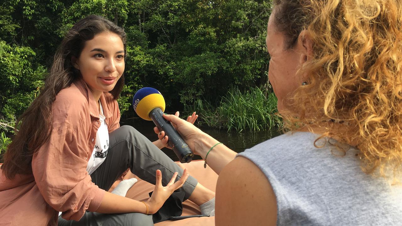 Manohara Odelia Pinot, Politikerin und große Anhängerin der Toleranz, für die Indonesien immer bekannt war. Manohara Odelia Pinot, Politikerin und große Anhängerin der Toleranz, für die Indonesien immer bekannt war.