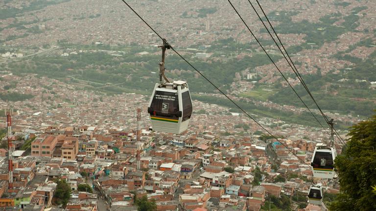 Seilbahn in Medellin, Kolumbien Seilbahn in Medellin, Kolumbien