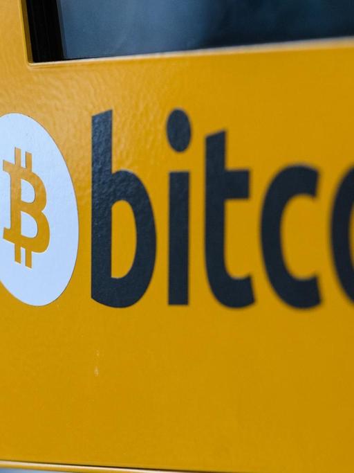Ein ATM-Automat für die Digitalwährung Bitcoin in Hongkong
