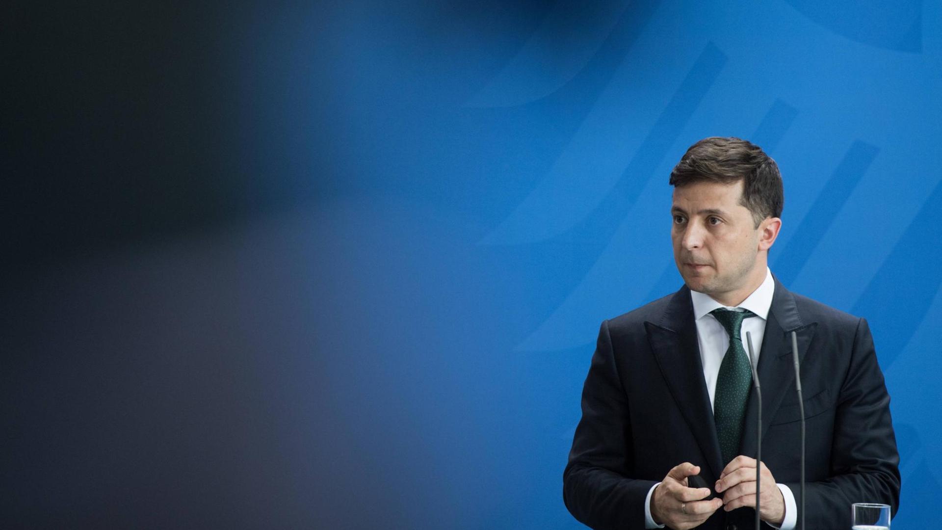 Präsident Wolodymyr Selenskyj im Bundeskanzleramt in Berlin.