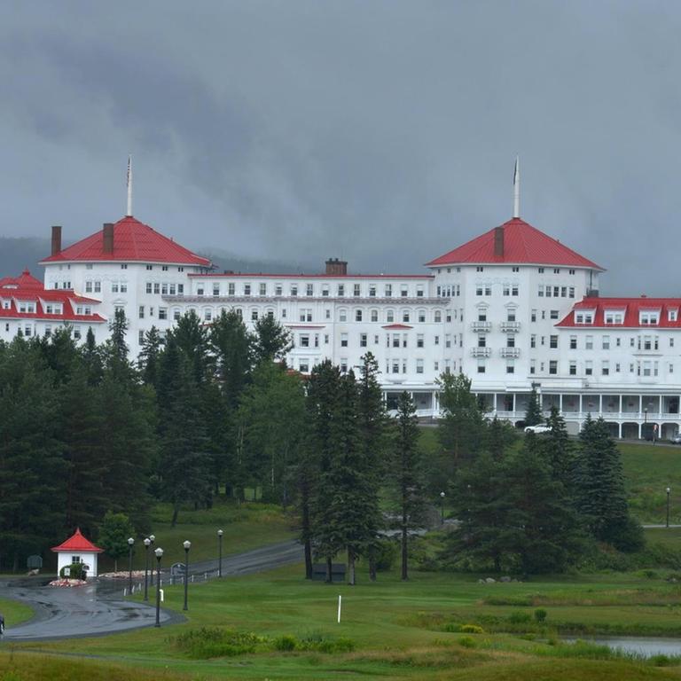 Das Hotel Mount Washington Resort in Bretton Woods, New Hampshire, USA. Dort wurde 1944 ein Abkommen zur internationalen Finanz-Zusammenarbeit geschlossen.