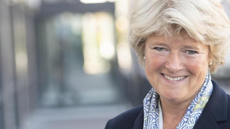 Monika Grütters, die Beauftragte der Bundesregierung für Kultur und Medien, im Porträt Monika Grütters, die Beauftragte der Bundesregierung für Kultur und Medien, im Porträt