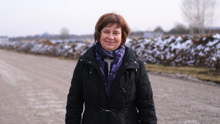 Gabi Dreo-Rodosek, Direktorin CODE, auf dem Gelände der Universität der Bundeswehr München, Neubiberg Gabi Dreo-Rodosek, Direktorin CODE, auf dem Gelände der Universität der Bundeswehr München, Neubiberg