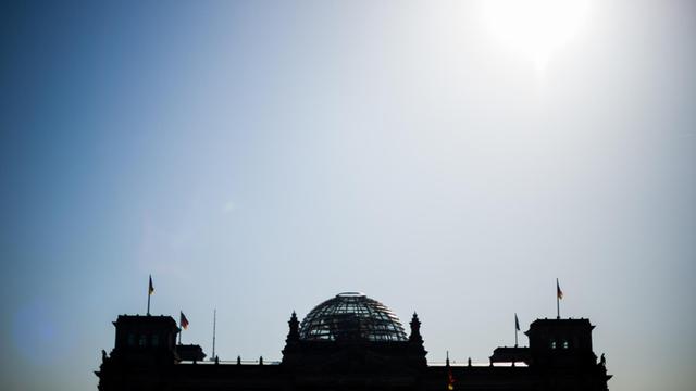 Der Deutsche Bundestag am 21.04.2015