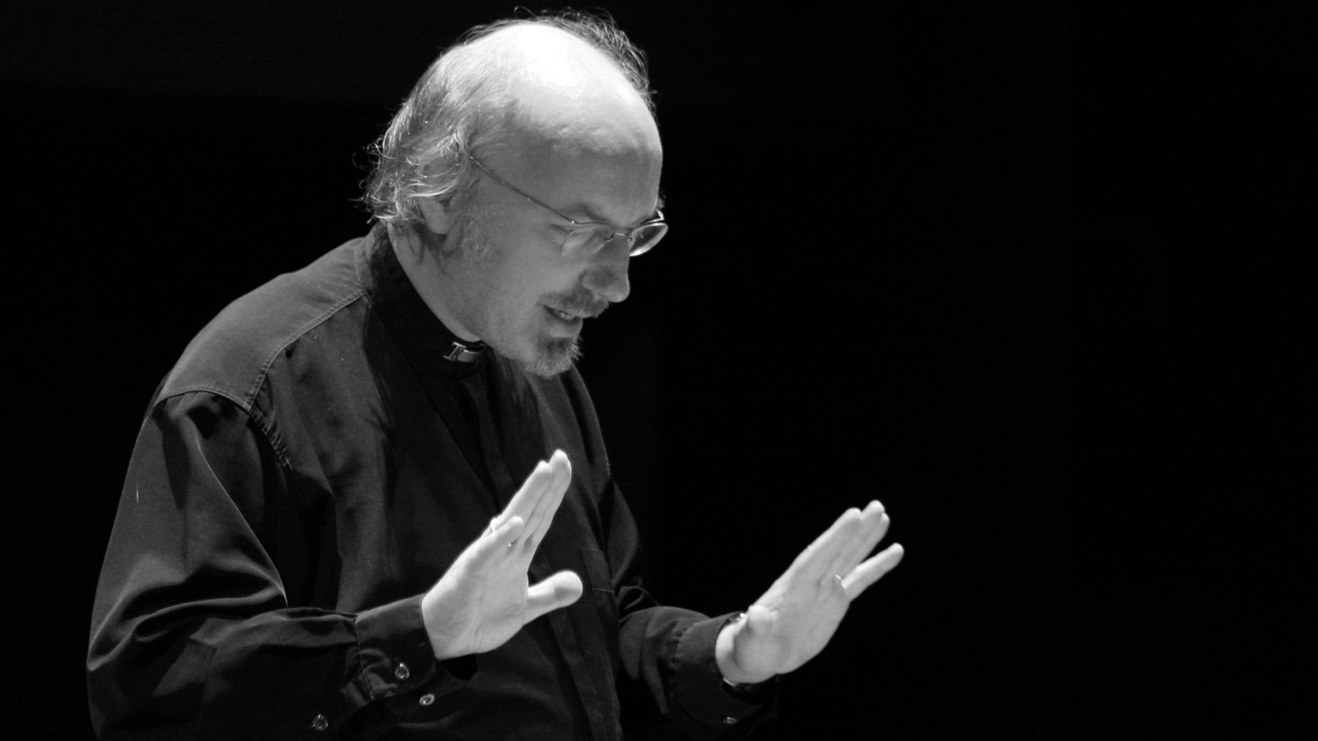 Der Dirigent und Komponist Johannes Kalitzke