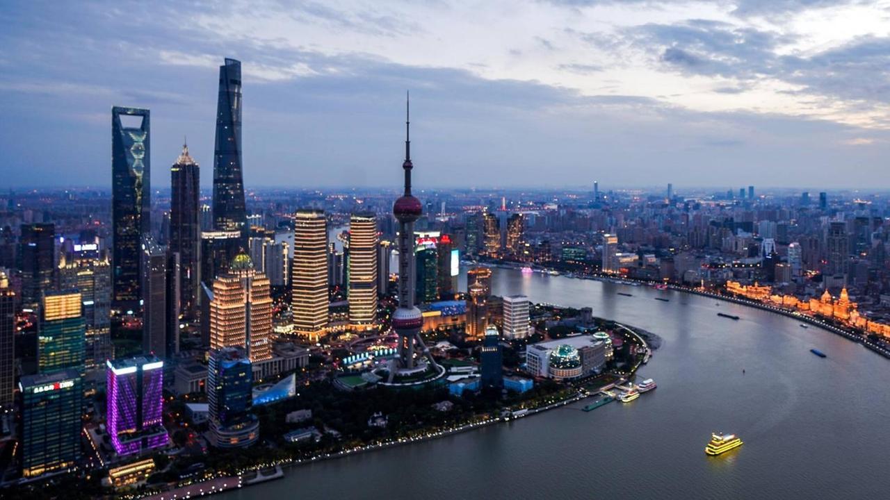 How to move to China permanently & pros and cons How to move to China permanently & pros and cons