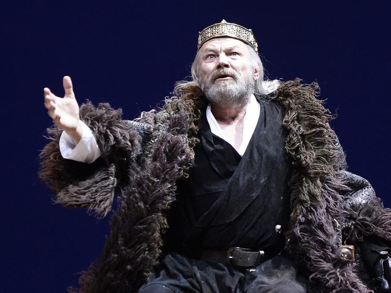Der österreichische Schauspieler Klaus Maria Brandauer als Lear während einer Probe zu William Shakespeares "König Lear" im Wiener Burgtheater am 19. Dezember 2013.