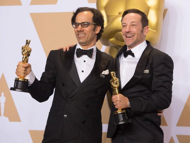 Dan Cogan und Bryan Fogel bei der Oscar-Verleihung in Los Angeles