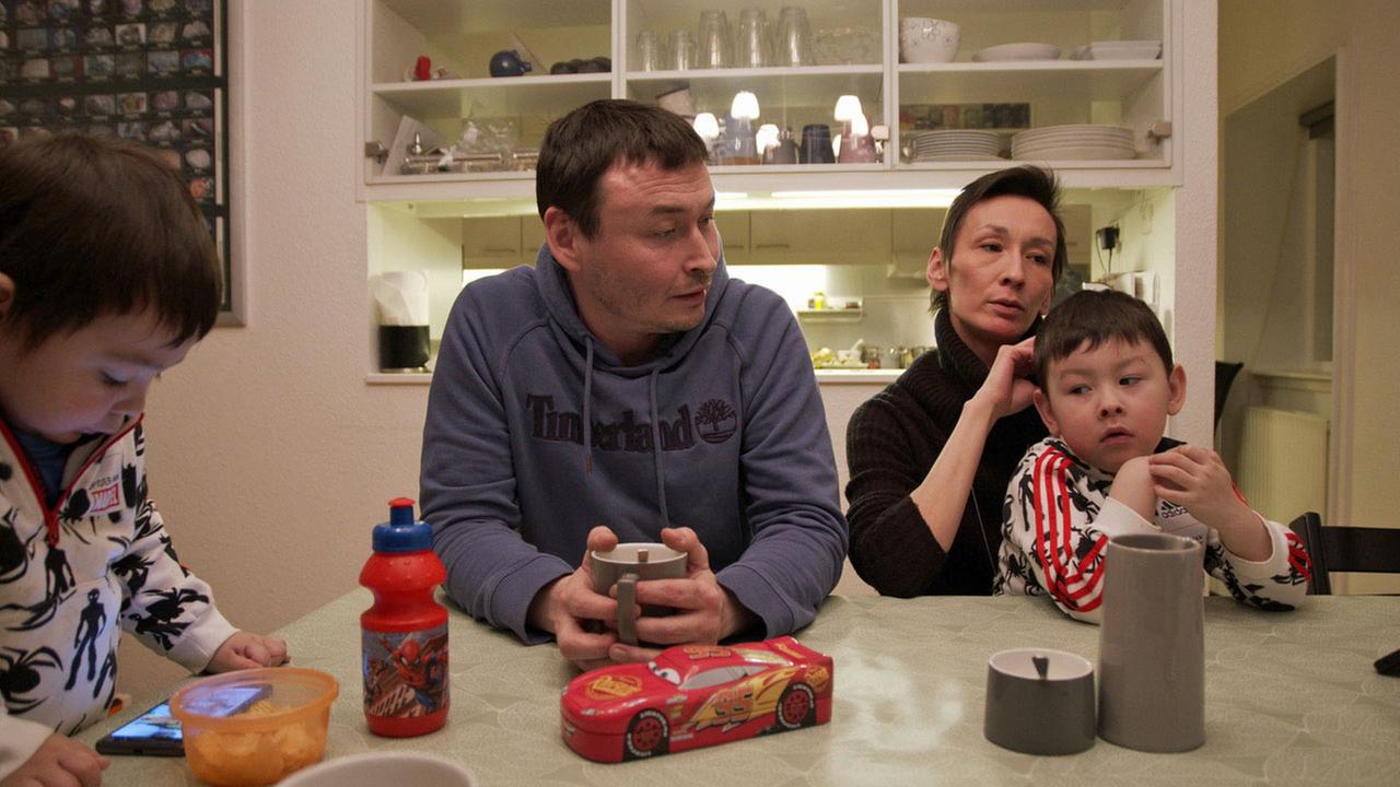Die Olsens am Familientisch Die Olsens am Familientisch