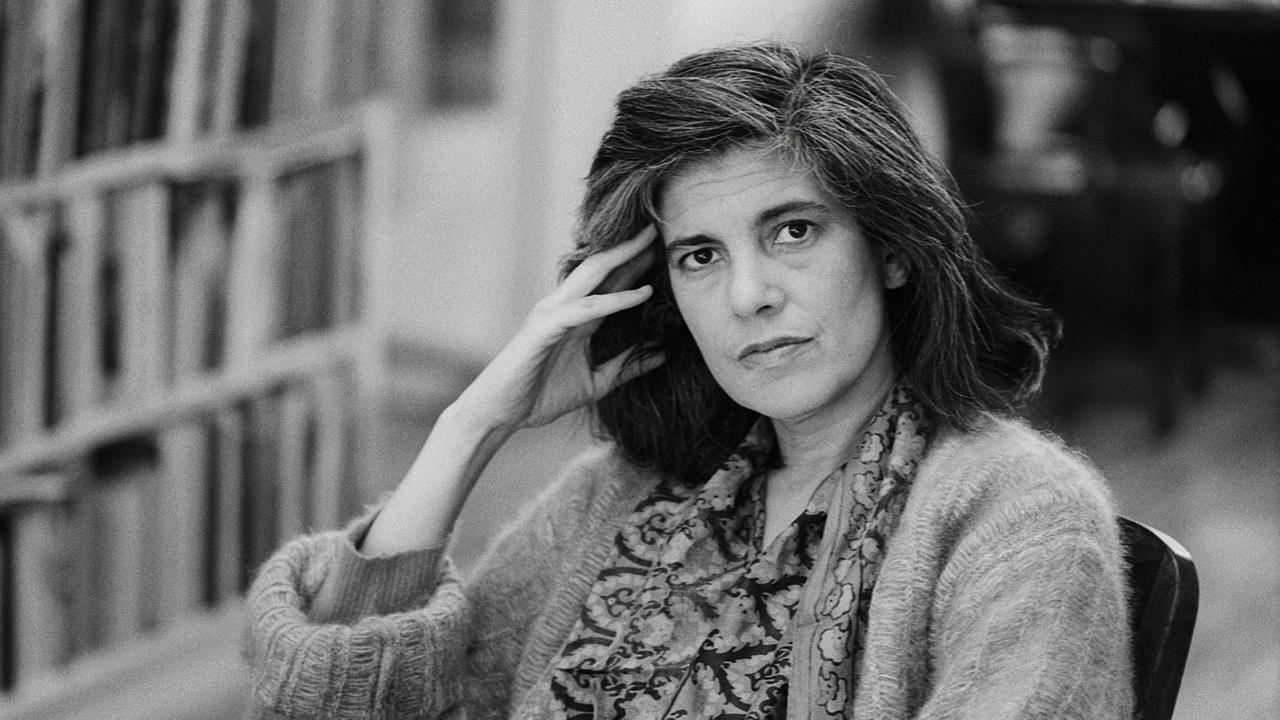Porträtaufnahme von Susan Sontag, geschätzt im Jahr 1995 Porträtaufnahme von Susan Sontag, geschätzt im Jahr 1995