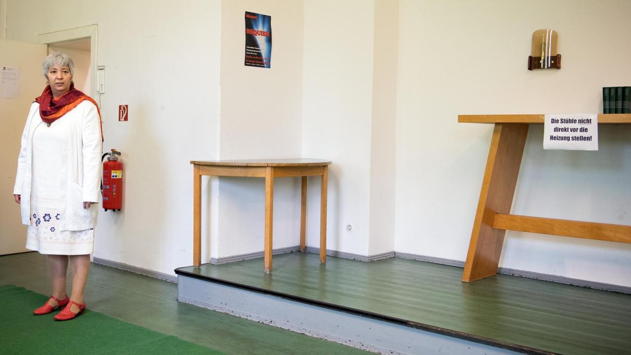 Die Frauenrechtlerin Seyran Ates in den Räumen der Rushd-Goethe-Moschee Die Frauenrechtlerin Seyran Ates in den Räumen der Rushd-Goethe-Moschee