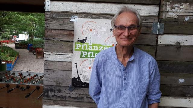 Peter Anderschitz im Prinzessinnengarten Peter Anderschitz im Prinzessinnengarten