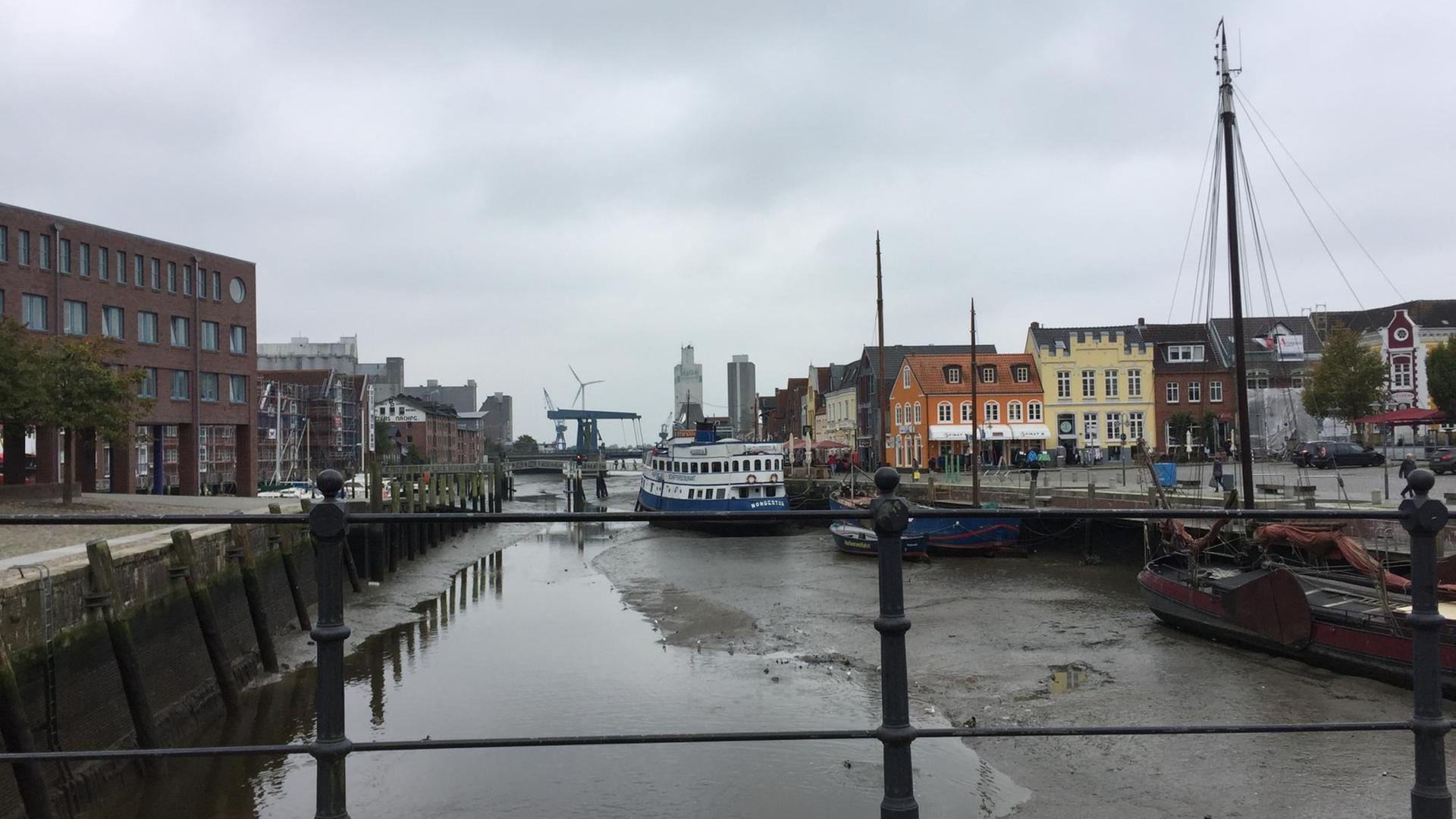 Der Husumer Hafen Der Husumer Hafen