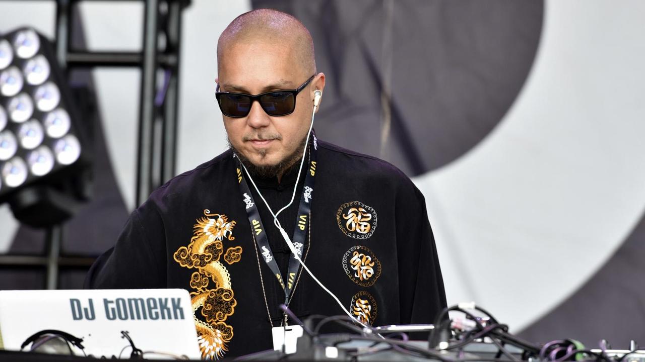 DJ Tomekk beim 90er-Olymp 2018 im Freizeit- und Erholungspark Lübars in Berlin. DJ Tomekk beim 90er-Olymp 2018 im Freizeit- und Erholungspark Lübars in Berlin.