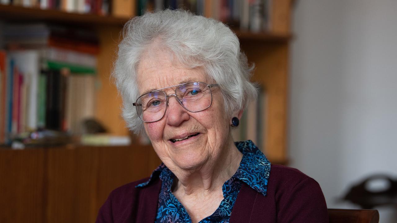 Porträt von Laureen Nussbaum Porträt von Laureen Nussbaum