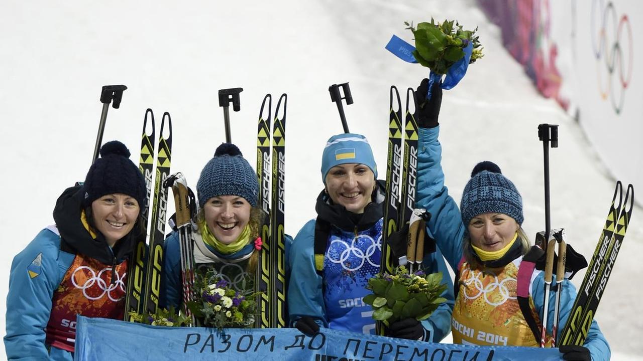 Wita Semerenko (l.) und ihre Teamkolleginnen gewannen in Sotschi Gold Wita Semerenko (l.) und ihre Teamkolleginnen gewannen in Sotschi Gold