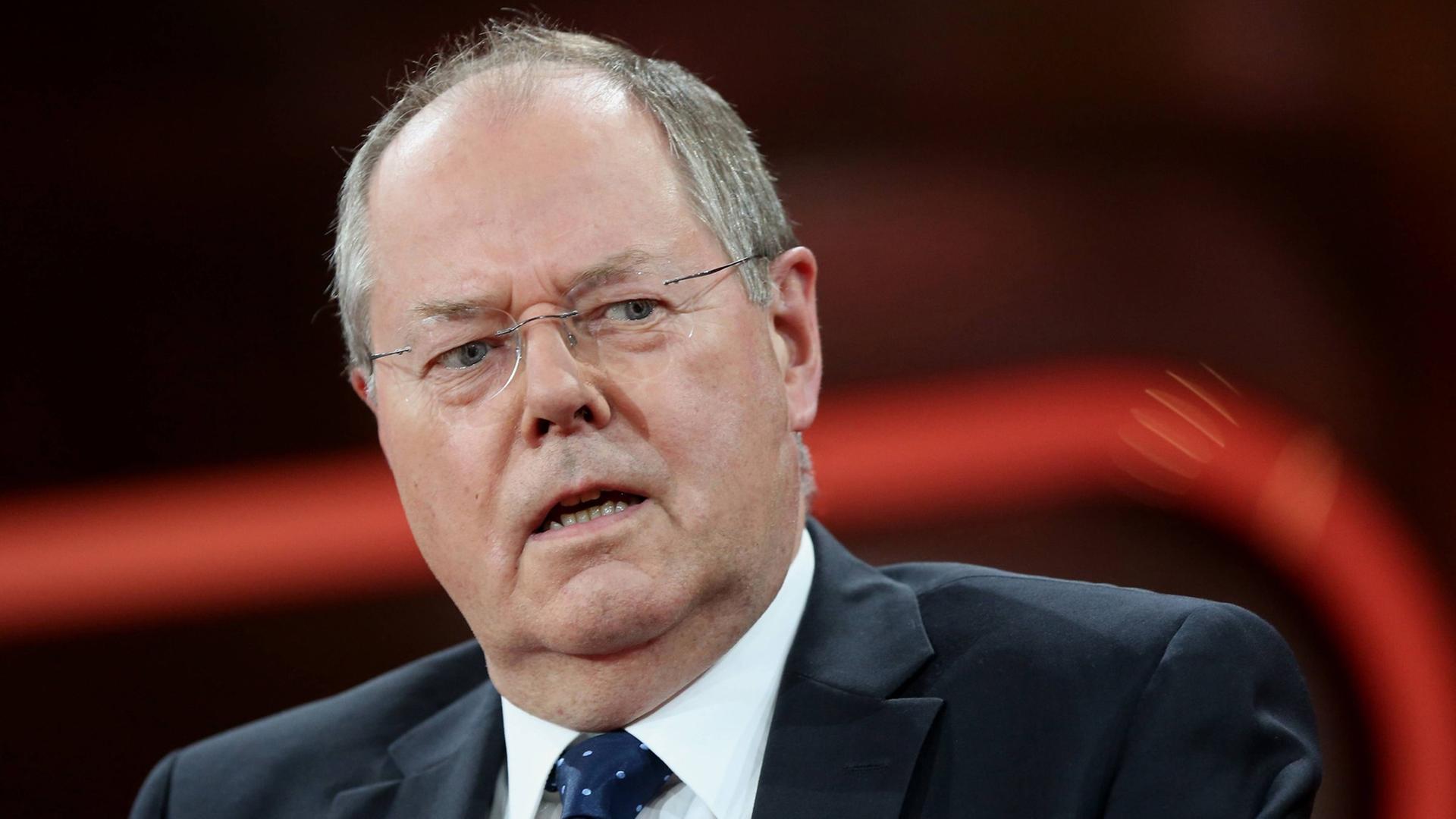 Der frühere SPD-Kanzlerkandidat Peer Steinbrück. Der frühere SPD-Kanzlerkandidat Peer Steinbrück.