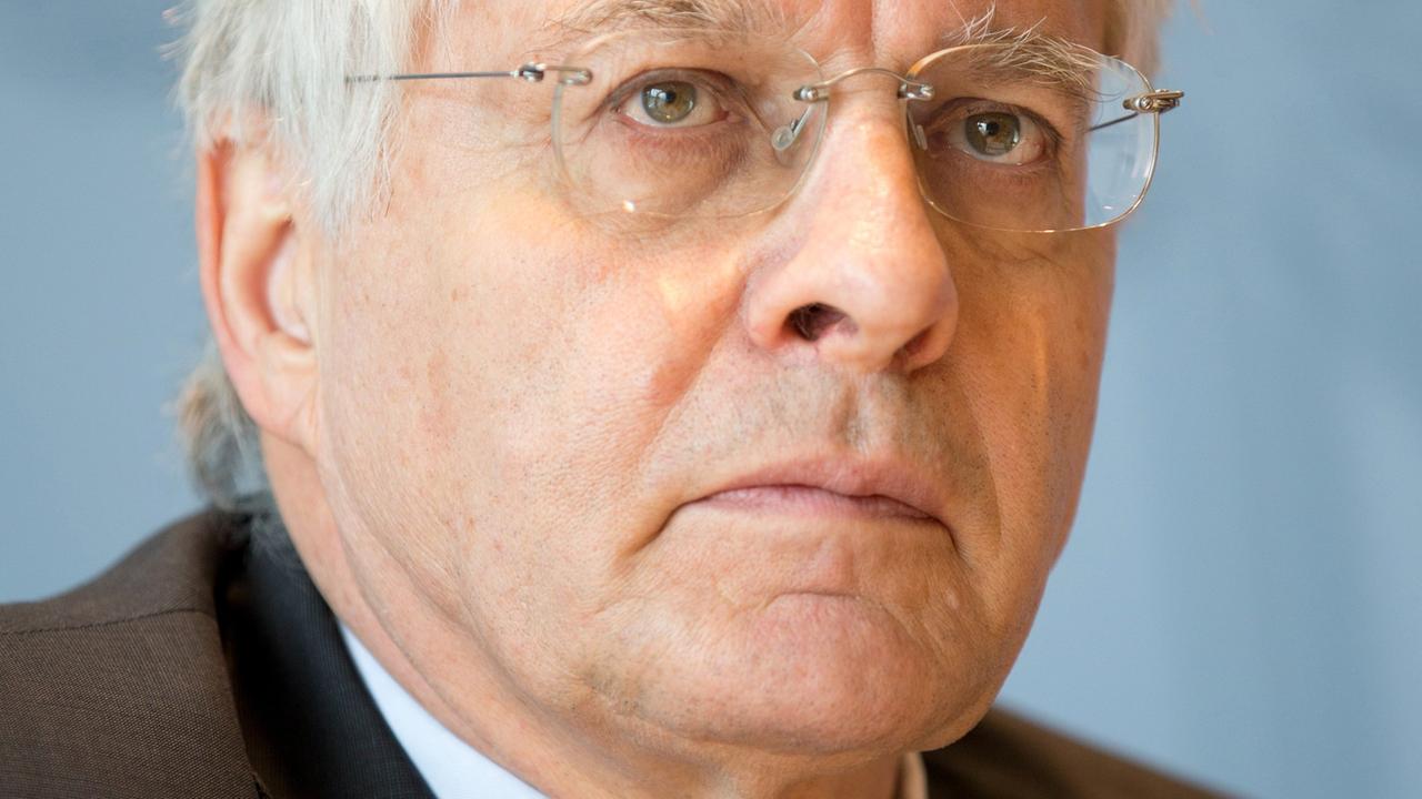 Gerhard Bosch, Direktor des Instituts für Arbeit und Qualifikation Gerhard Bosch, Direktor des Instituts für Arbeit und Qualifikation