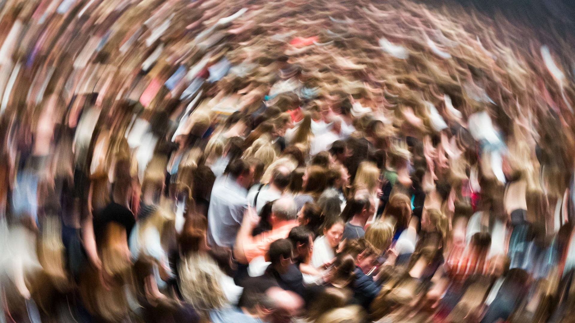 Was macht die Besonderheit des Menschen aus? Was macht die Besonderheit des Menschen aus?