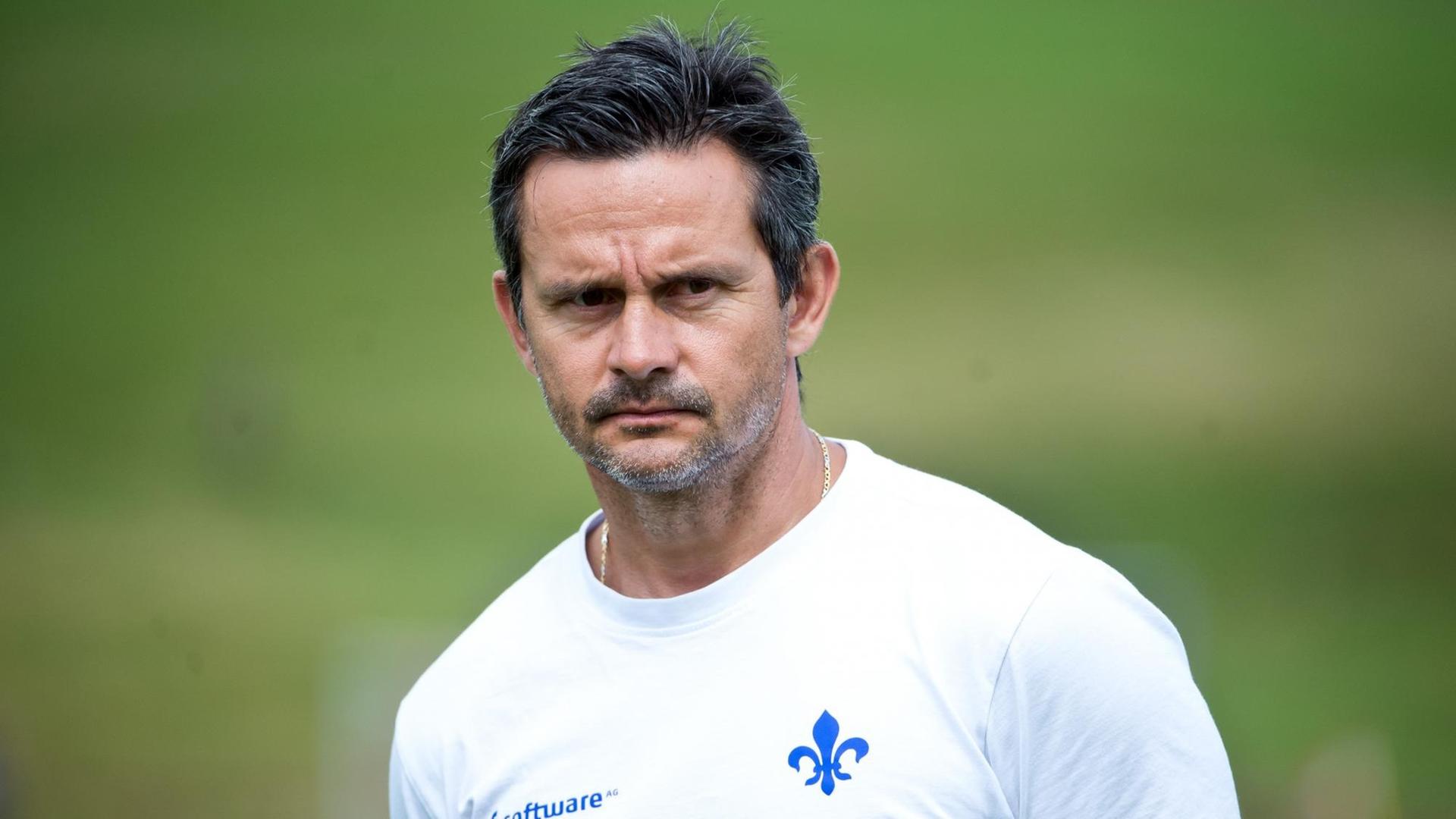 Dirk Schuster, Trainer vom SV Darmstadt 98 Dirk Schuster, Trainer vom SV Darmstadt 98