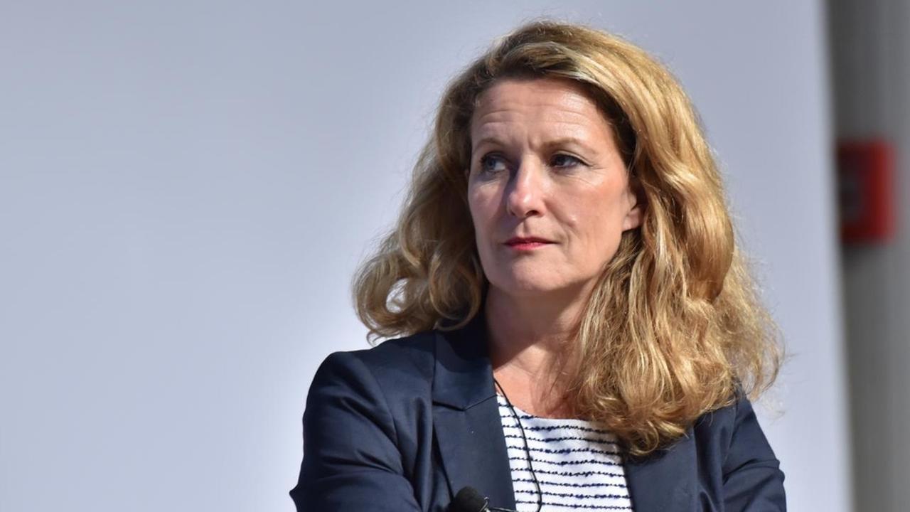 Heike Raab: Staatssekretärin und Bevollmächtigte beim Bund und in Europa, für Medien und Digitales. Heike Raab: Staatssekretärin und Bevollmächtigte beim Bund und in Europa, für Medien und Digitales.