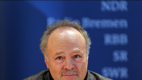 Der Intendant des Südwestrundfunks, Peter Boudgoust spricht am 28.11.2012 in Köln (Nordrhein-Westfalen) auf einer Pressekonferenz.