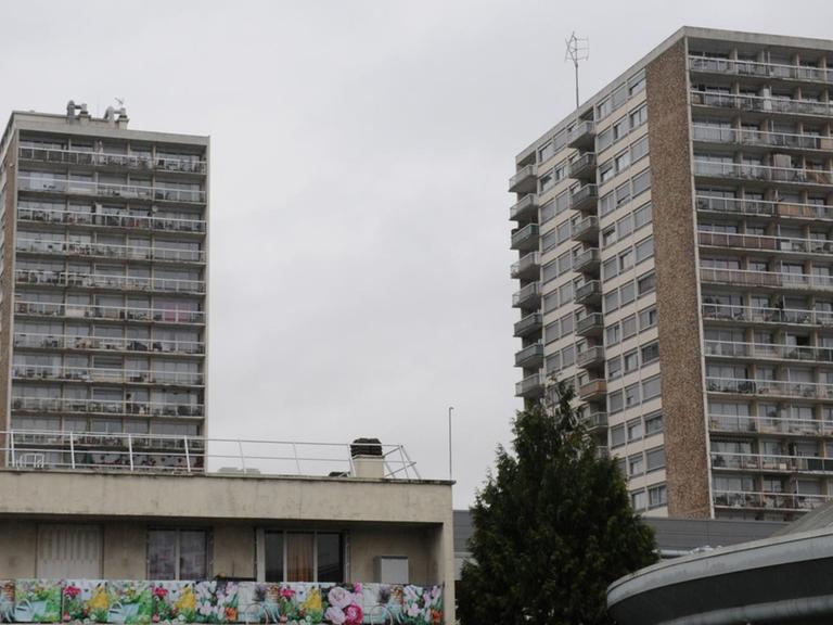 Hochhaussiedlung in Drancy, aufgenommen am 19.11.2015.