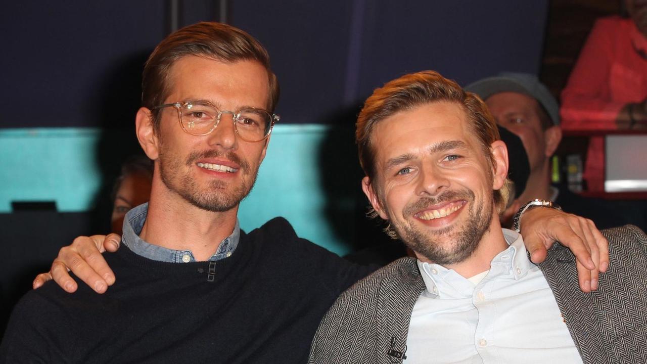 Joko Winterscheidt und Klaas Heufer-Umlauf bei der NDR-Talkshow am 21. April 2017 Joko Winterscheidt und Klaas Heufer-Umlauf bei der NDR-Talkshow am 21. April 2017