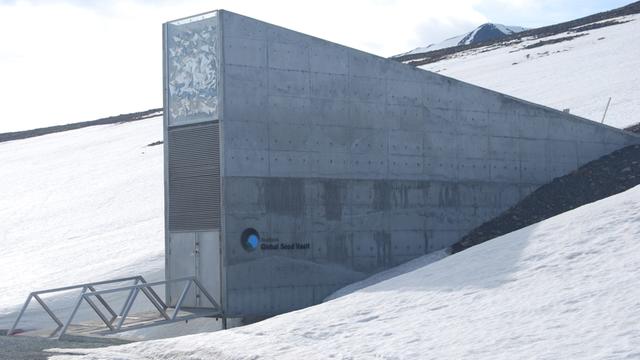 So sieht er von außen aus: der Samenbunker in Spitzbergen.