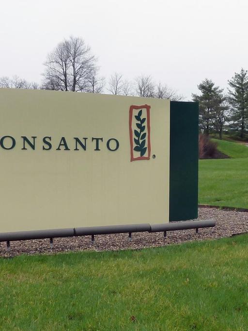 Das Eingangsschild zum Firmensitz von Monsanto in St. Louis.