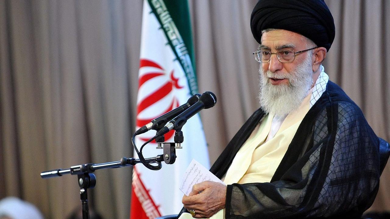 Der geistliche Führer des Iran, Ayatollah Ali Chamenei. Der geistliche Führer des Iran, Ayatollah Ali Chamenei.