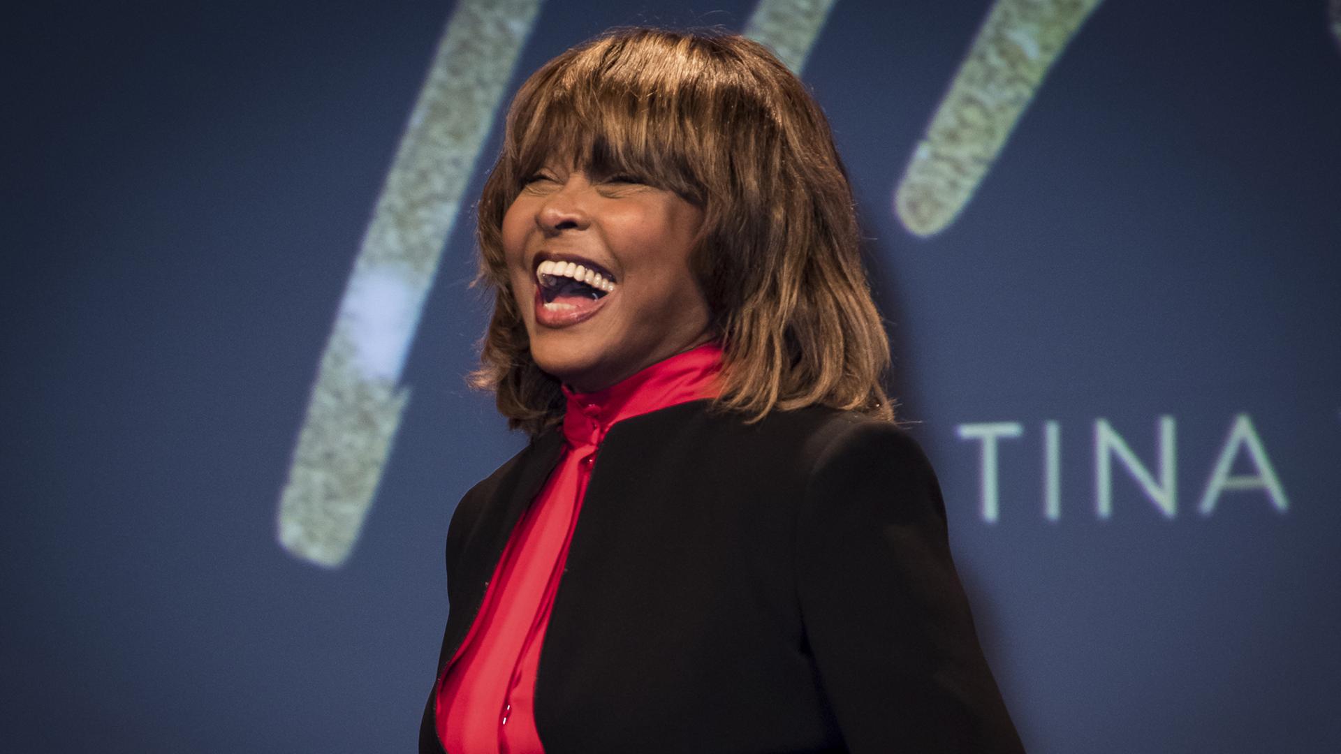 Tina Turner 2017 bei der Premiere des Musicals "Tina" in London. Tina Turner 2017 bei der Premiere des Musicals "Tina" in London.