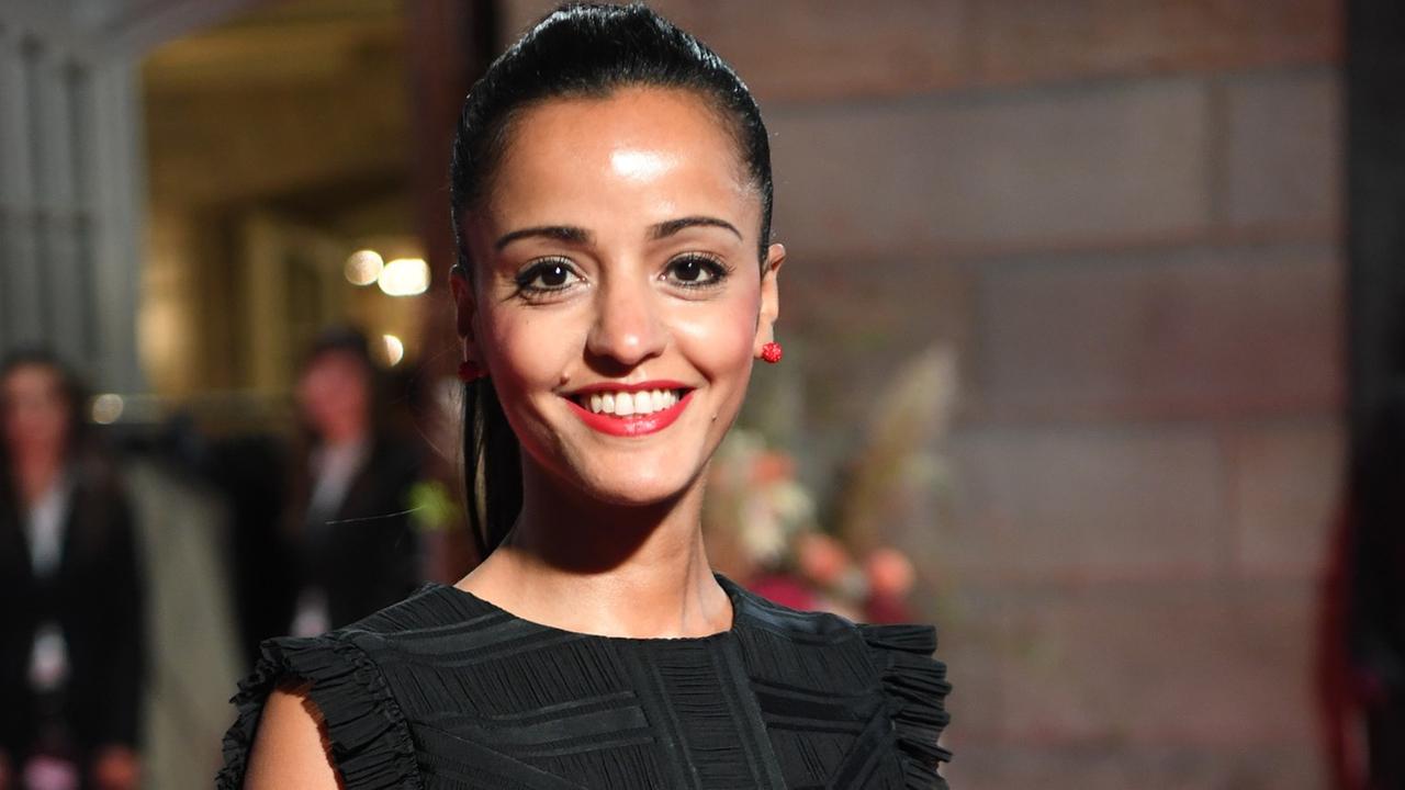 Die Berliner Staatssekretärin Sawsan Chebli bei der Wiedereröffnung der Berliner Staatsoper. Die Berliner Staatssekretärin Sawsan Chebli bei der Wiedereröffnung der Berliner Staatsoper.