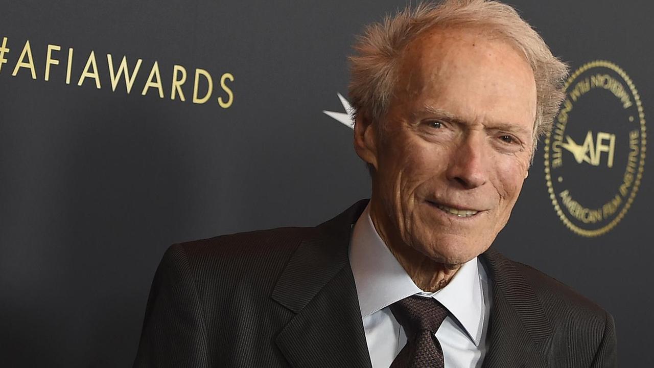 Der Schauspieler Clint Eastwood bei der AFI Awards-Verleihung. Der Schauspieler Clint Eastwood bei der AFI Awards-Verleihung.