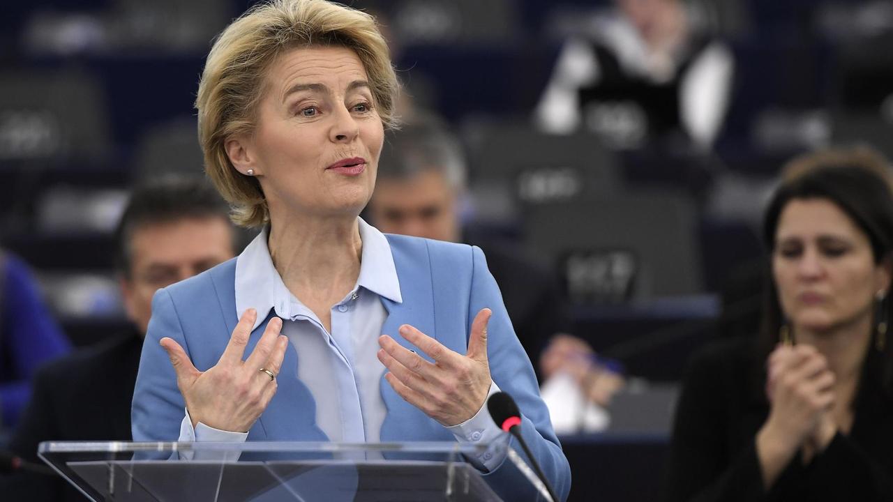 EU-Kommissionspräsidentin Ursula von der Leyen spricht im Europäischen Parlament in Straßburg über den Brexit.