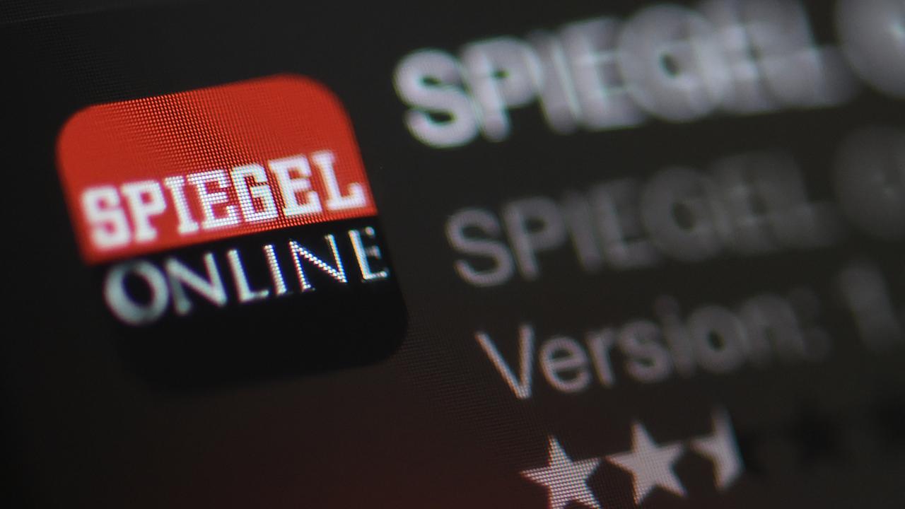 Die App von «Spiegel Online» ist am 07.10.2014 in Hamburg auf dem Display eines Smartphone zu sehen.