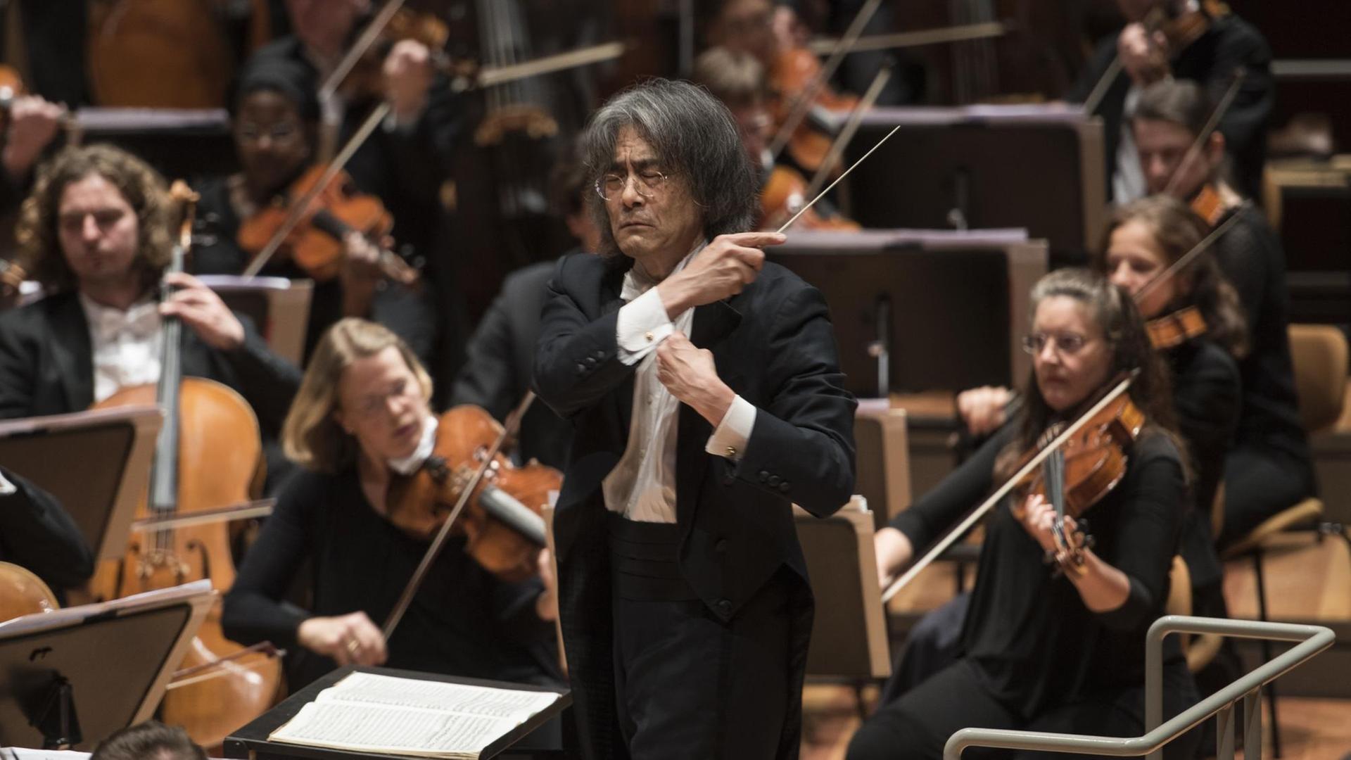 Das Deutsche Symphonie-Orchester Berlin unter der Leitung von Kent Nagano Das Deutsche Symphonie-Orchester Berlin unter der Leitung von Kent Nagano