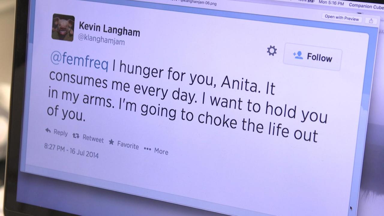 Tweet an Anita Sarkeesian Tweet an Anita Sarkeesian