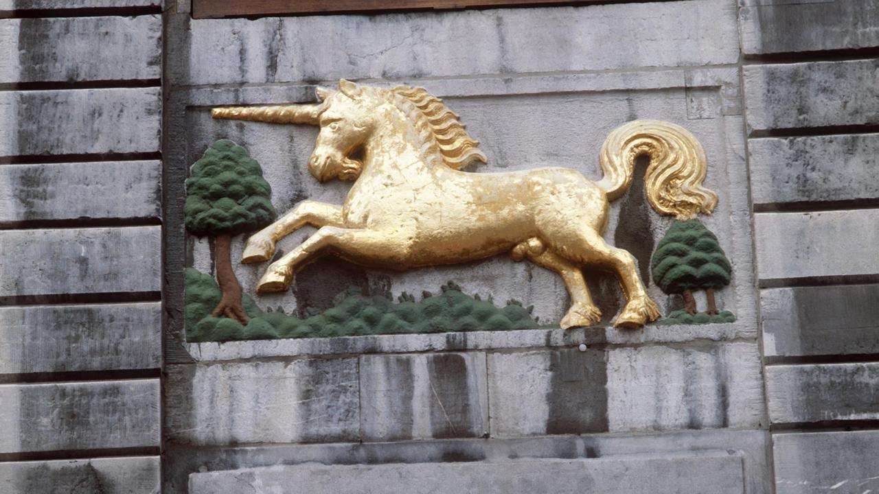 Ein goldes Einhorn in Aachen. Ein goldes Einhorn in Aachen.