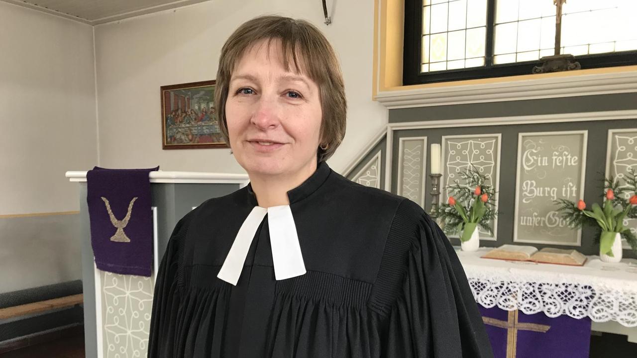 Jelena Kurmyschowa, Pastorin der evangelisch-lutherischen Kirche im russischen Gussew Jelena Kurmyschowa, Pastorin der evangelisch-lutherischen Kirche im russischen Gussew