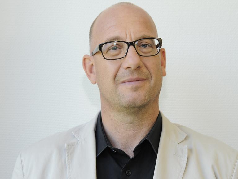 Stefan Selke, Soziologe und Professor an der Hochschule Furtwangen, gilt als Kritiker der "Tafeln" für Bedürftige.