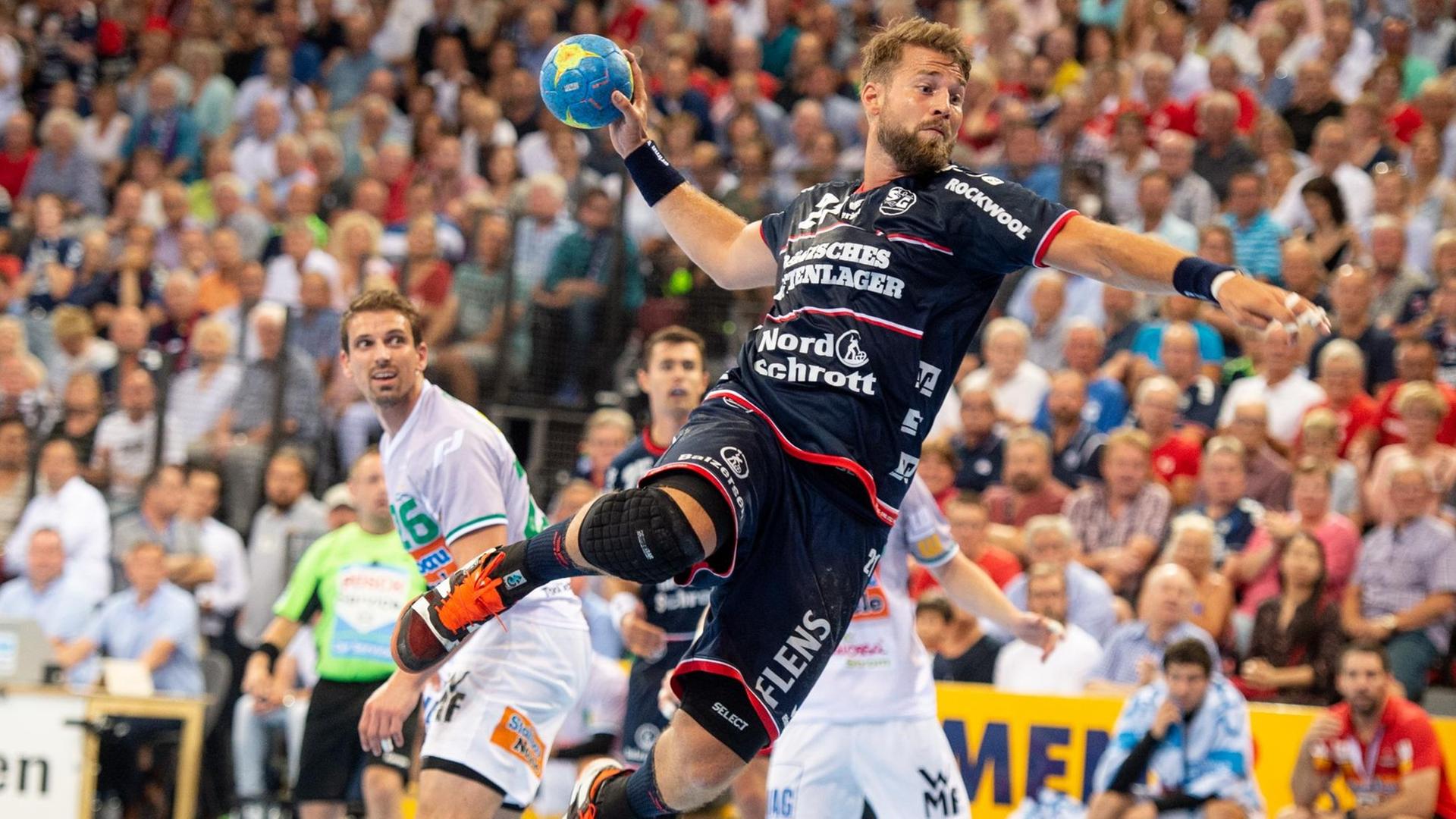 Handball - Flensburg Nutzt Seine Chance | Deutschlandfunk.de