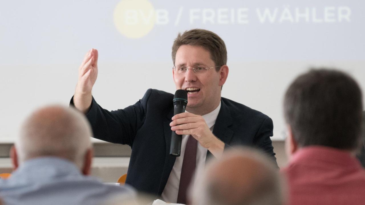 Spitzenkandidat der BVB/ Freie Wähler in Brandenburg: Péter Vida bei der Zentralversammlung der Partei am 10.8.2019