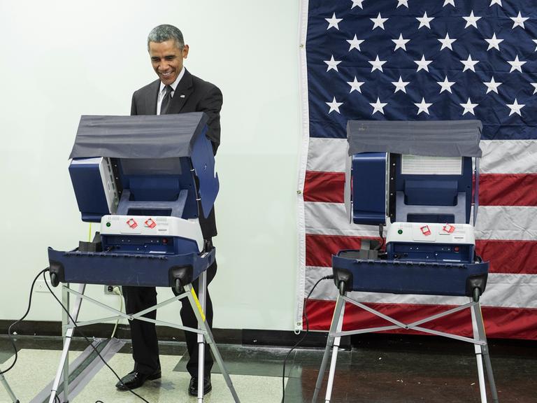 US-Präsident Barack Obama hat seine Stimme für die Zwischenwahlen bereits abgegeben.
