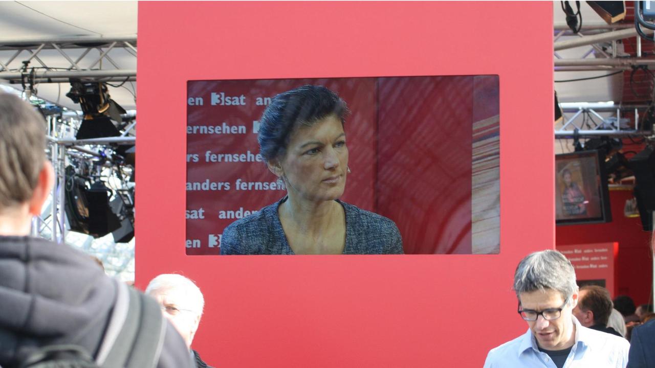 Sahra Wagenknecht auf der Buchmesse in Leipzig Sahra Wagenknecht auf der Buchmesse in Leipzig