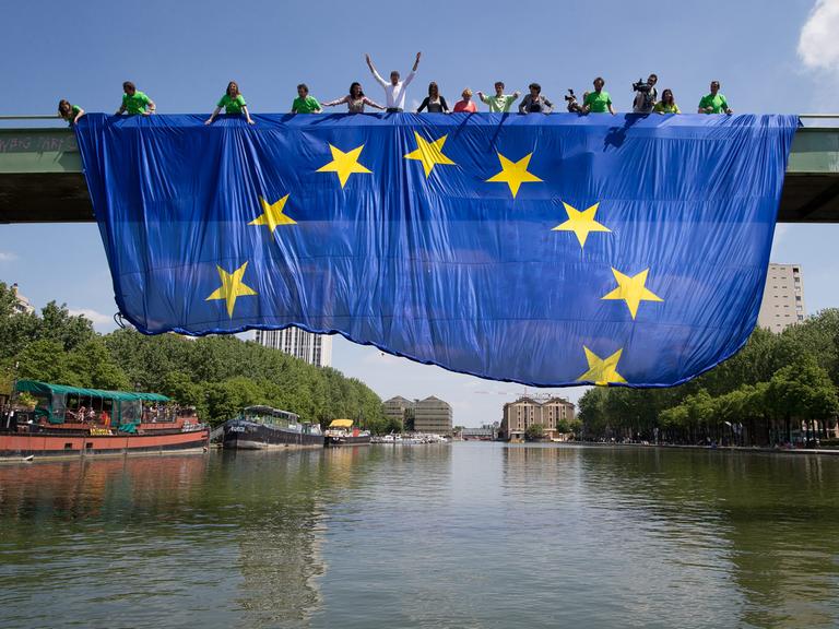 Europafahne in Paris