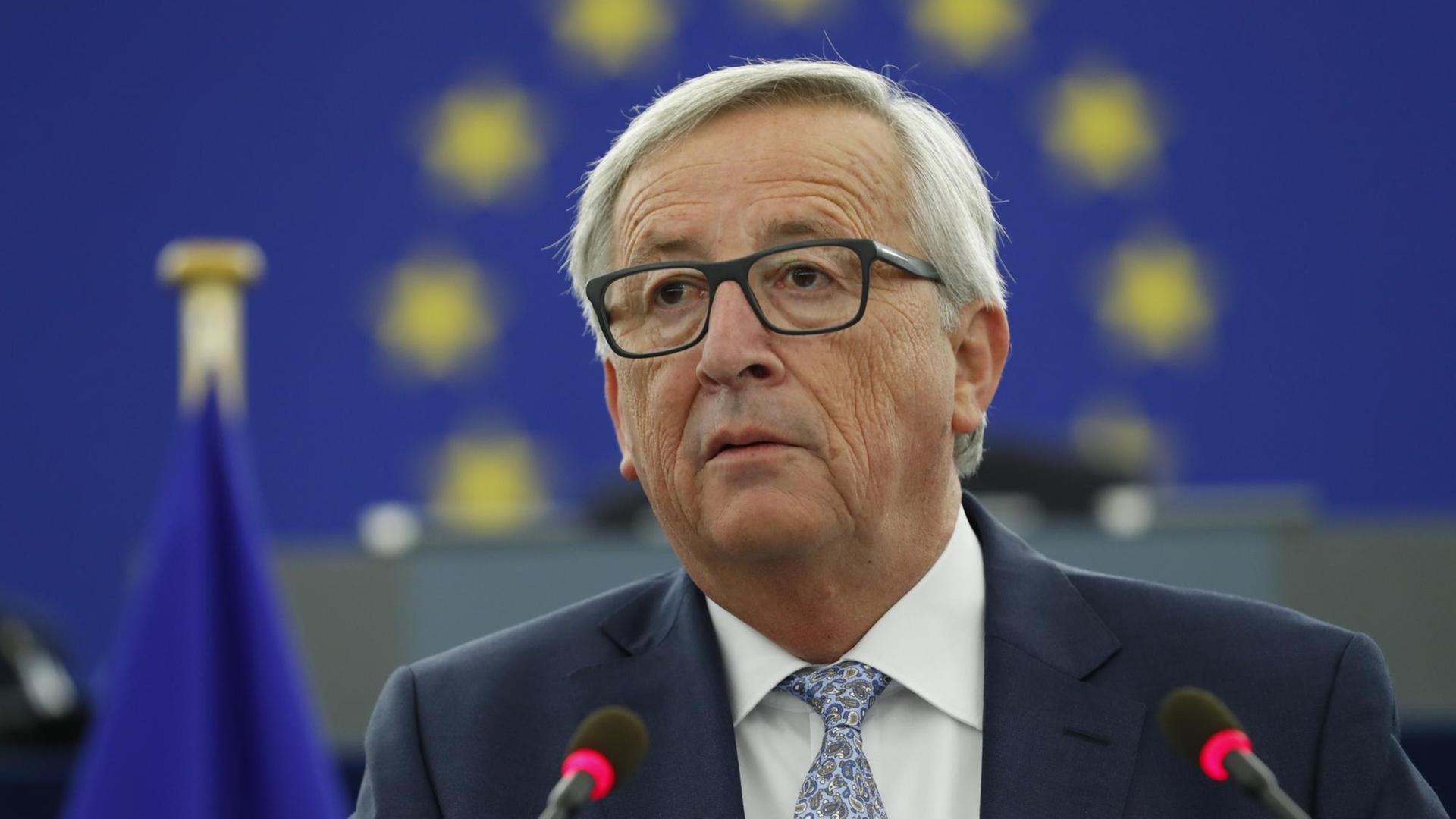 EU-Kommissionspräsident Juncker hält eine Grundsatzrede vor dem Europäischen Parlament in Straßburg EU-Kommissionspräsident Juncker hält eine Grundsatzrede vor dem Europäischen Parlament in Straßburg