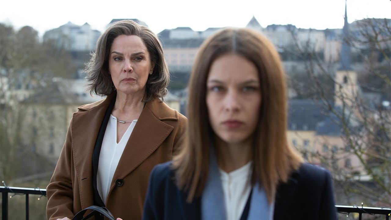 Désirée Nosbusch und Paula Beer in der zweiten Staffel von "Bad Banks". Désirée Nosbusch und Paula Beer in der zweiten Staffel von "Bad Banks".
