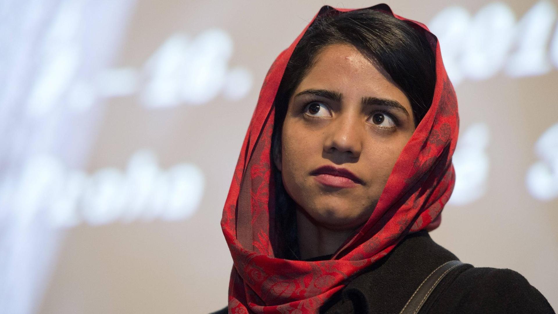 Die afghanische Rapperin Sonita Aliazada während einer Debatte im Zuge des Filmes "Sonita" auf dem International Documentary Human Rights Film Festival One World in Prag Die afghanische Rapperin Sonita Aliazada während einer Debatte im Zuge des Filmes "Sonita" auf dem International Documentary Human Rights Film Festival One World in Prag