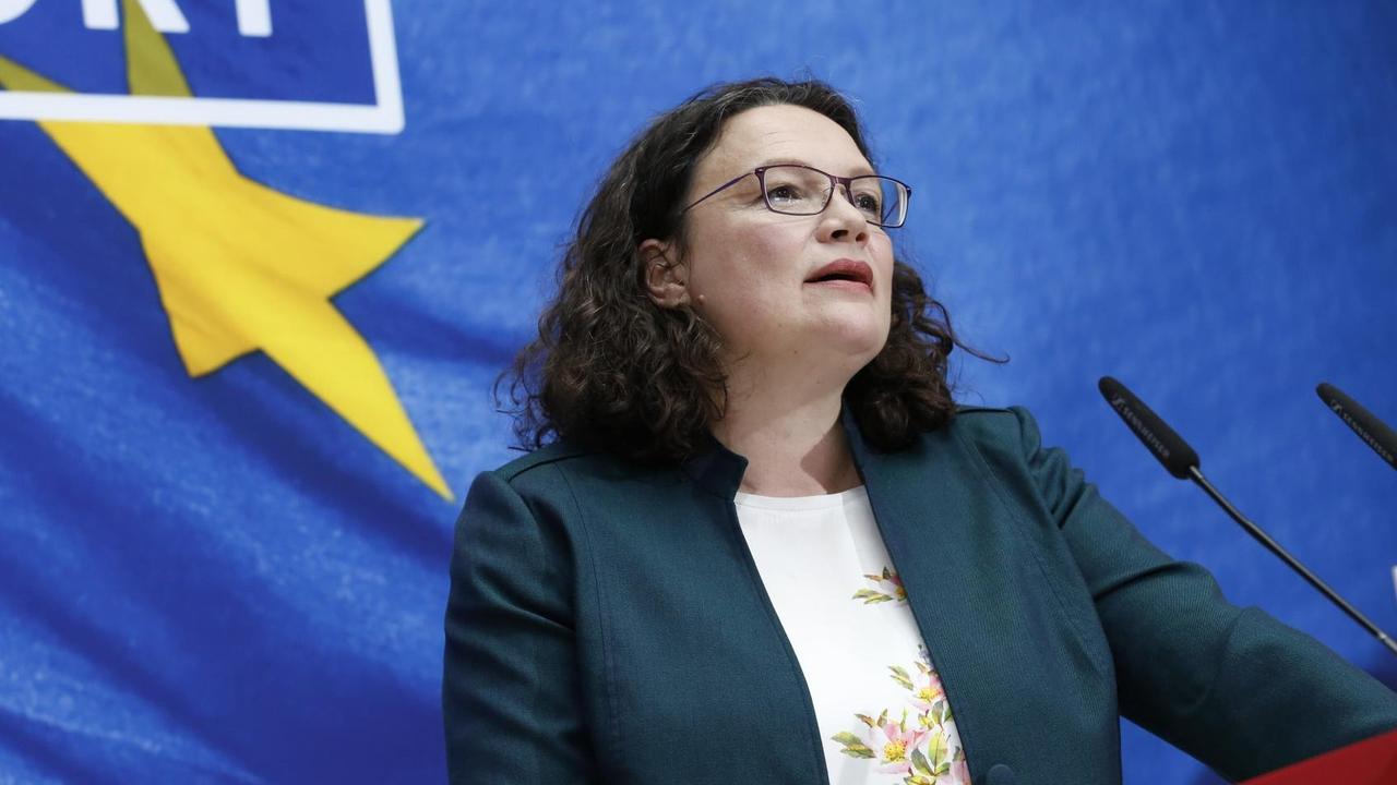SPD-Parteivorsitzende Andrea Nahles im Willy-Brandt-Haus in Berlin am Abend der Europawahl SPD-Parteivorsitzende Andrea Nahles im Willy-Brandt-Haus in Berlin am Abend der Europawahl